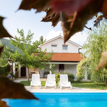 Holiday Home Vemini Mostar Exterior foto