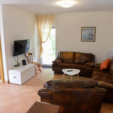 Holiday Home Vemini Mostar Exterior foto