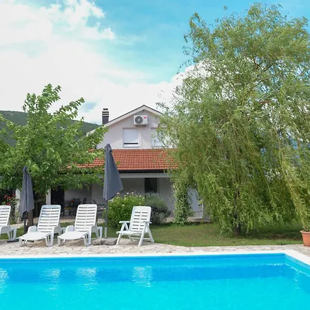 Holiday Home Vemini Mostar Exterior foto